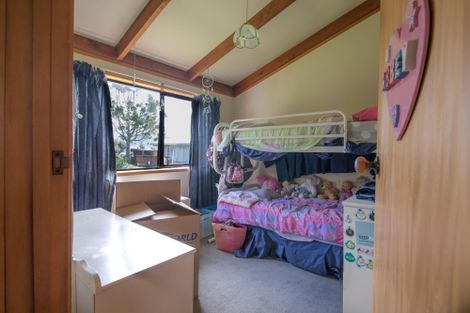 Photo of property in 41 Cornwallis Road, Cornwallis, Auckland, 0604