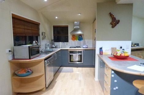 Photo of property in 334 Te Atatu Road, Te Atatu South, Auckland, 0610