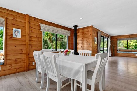Photo of property in 178 Valley Road, Waimauku, 0881