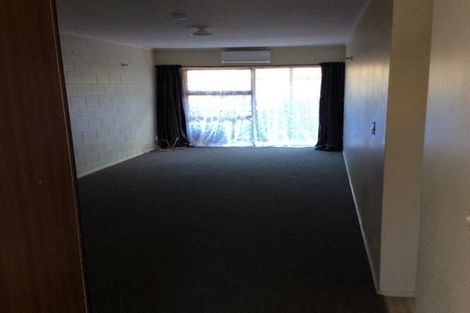 Photo of property in 4/25a Vine Street, Mangere East, Auckland, 2024