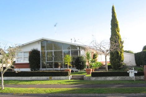 Photo of property in 50 Berkley Avenue, Hillcrest, Hamilton, 3216