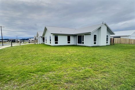 Photo of property in 23 Wai Terrace, Wharewaka, Taupo, 3330