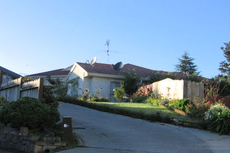 Photo of property in 1/42 De Havilland Drive, Goodwood Heights, Auckland, 2105