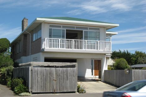 Photo of property in 402 Marine Parade, South New Brighton, Christchurch, 8062