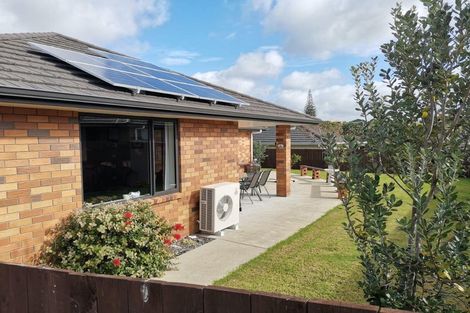 Photo of property in 76 Tamure Place, Ruakaka, 0116