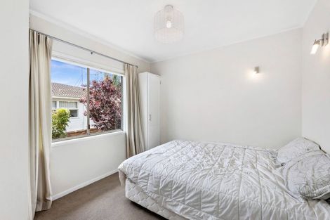 Photo of property in 2/31 Gowing Drive, Meadowbank, Auckland, 1072