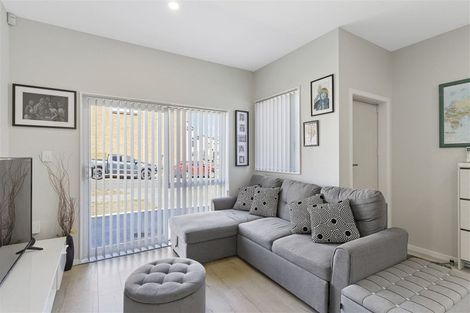 Photo of property in 27 Matakohe Road, Westgate, Auckland, 0814