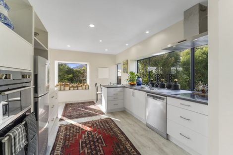 Photo of property in 136 Winara Avenue, Waikanae, 5036