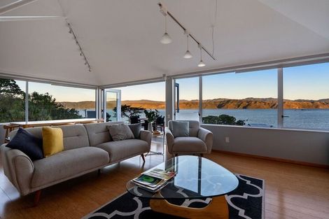 Photo of property in 90b Awa Road, Seatoun, Wellington, 6022