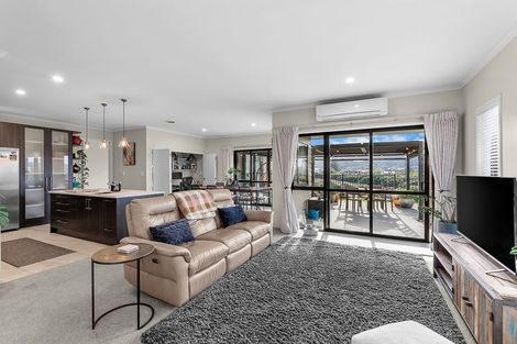 Photo of property in 3 Gibboney Place, Pokeno, 2402