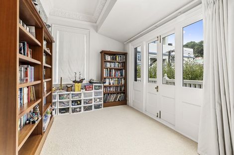 Photo of property in 25 Brougham Street, Mount Victoria, Wellington, 6011