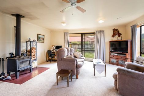 Photo of property in 6 Whiting Drive, Wakefield, 7025