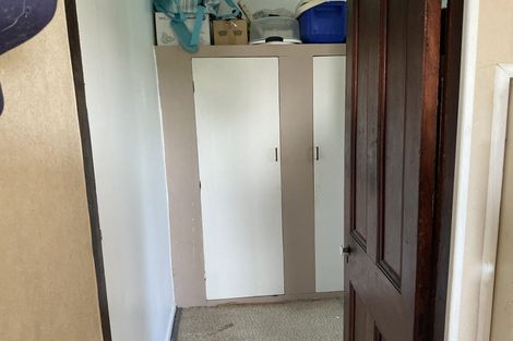 Photo of property in 306 South Road, Omata, New Plymouth, 4374