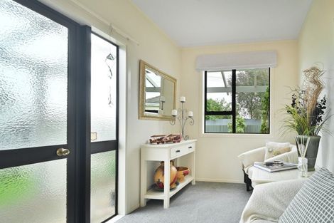 Photo of property in 402 Lumsden Road, Akina, Hastings, 4122