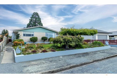 Photo of property in 10a Churchill Place, Waimate, 7924