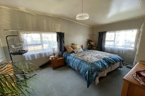 Photo of property in 28 Seafront Road, Castlecliff, Whanganui, 4501