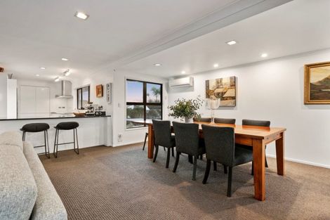 Photo of property in 820a Papamoa Beach Road, Papamoa Beach, Papamoa, 3118