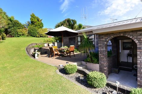 Photo of property in 17 Carew Street, Nawton, Hamilton, 3200