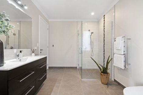 Photo of property in 23 Baxter Michael Crescent, Cambridge, 3434