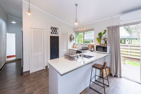 Photo of property in 9 Pinehurst Place, Wattle Downs, Auckland, 2103