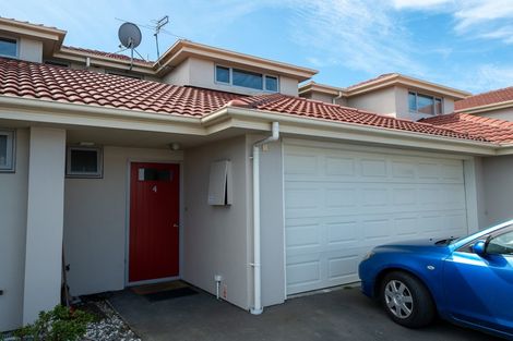 Photo of property in 52d Brockworth Place, Riccarton, Christchurch, 8011