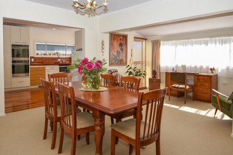 Photo of property in 108 Broadway, Carterton, 5713