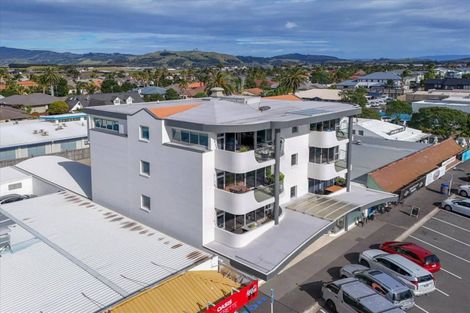 Photo of property in 1086 Papamoa Beach Road, Papamoa Beach, Papamoa, 3118