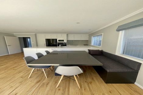 Photo of property in 37 Somerby Mews, Silverstream, Upper Hutt, 5019