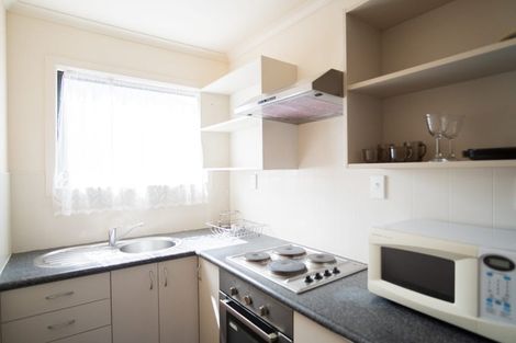 Photo of property in 8 Anzac Parade, Hamilton Central, Hamilton, 3204