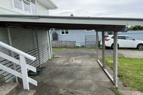 Photo of property in 105 Lake Road, Northcote, Auckland, 0627