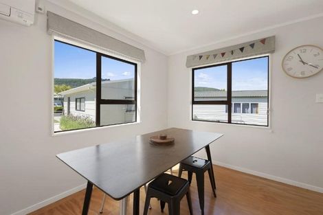Photo of property in 10 Antonia Place, Kinloch, Taupo, 3377