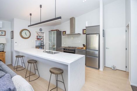 Photo of property in 19 Shalimar Place, Huntington, Hamilton, 3210