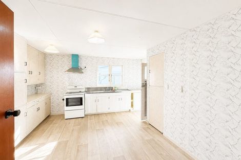 Photo of property in 57 Glendale Road, Glen Eden, Auckland, 0602