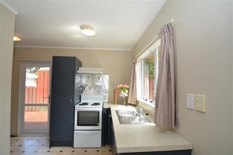 Photo of property in 10 Megan Avenue, Pakuranga Heights, Auckland, 2010