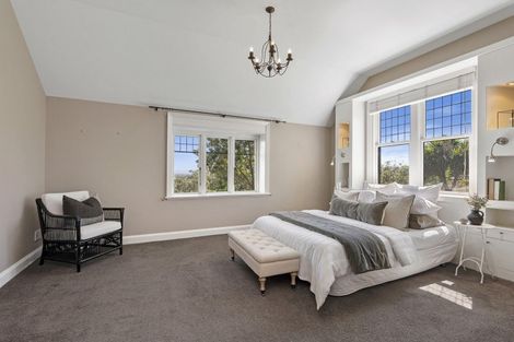 Photo of property in 14 Macmillan Avenue, Cashmere, Christchurch, 8022