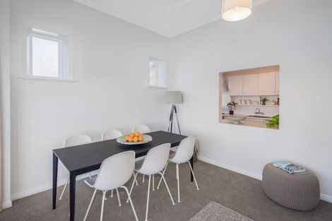 Photo of property in 41 Overtoun Terrace, Hataitai, Wellington, 6021