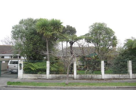 Photo of property in 2 Vogel Place, Marewa, Napier, 4110