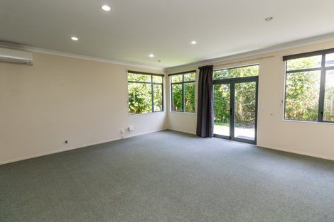 Photo of property in 43 Amesbury Drive, Churton Park, Wellington, 6037