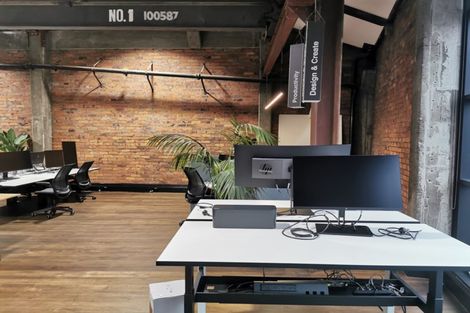 Photo of property in 1 Davy Street, Carterton, 5713