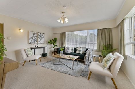 Photo of property in 2 Princeton Road, Raumati Beach, Paraparaumu, 5032