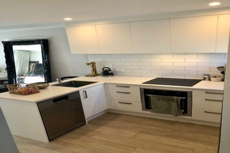 Photo of property in 74a Stanley Road, Glenfield, Auckland, 0629