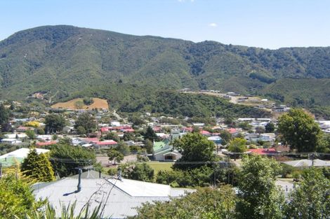 Photo of property in 31 Otago Street, Picton, 7220