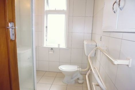 Photo of property in 39 Kings Crescent, Hutt Central, Lower Hutt, 5010