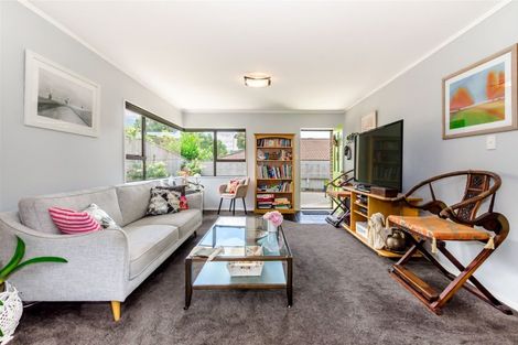 Photo of property in 7b Ratanui Road, Paraparaumu, 5032