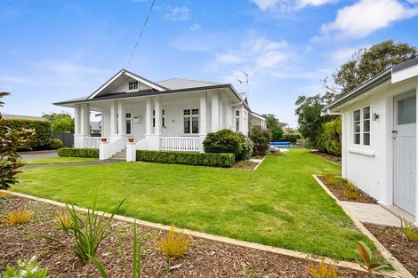 Photo of property in 68 Wallace Place, Westown, New Plymouth, 4310