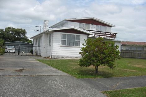 Photo of property in 17 Cargill Avenue, Feilding, 4702