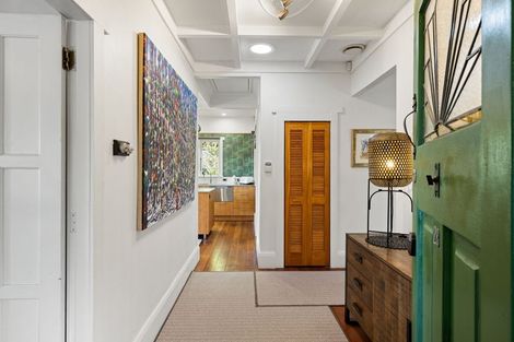 Photo of property in 28 Oakley Avenue, Claudelands, Hamilton, 3214