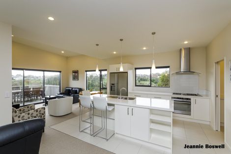 Photo of property in 26 Silkwood Place, Fitzherbert, Palmerston North, 4410