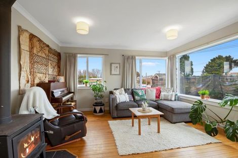 Photo of property in 1 Tavistock Street, Westown, New Plymouth, 4310