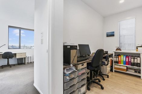 Photo of property in 6 Tuangi Street, Long Bay, Auckland, 0630